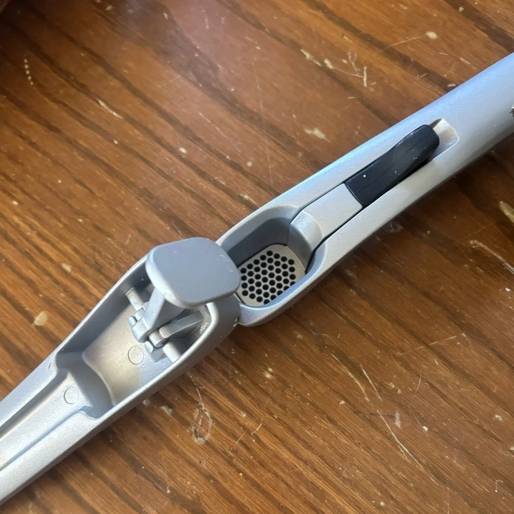 Vintage Universal No. 2 food chopper/meat grinder and 2-in-1 garlic press